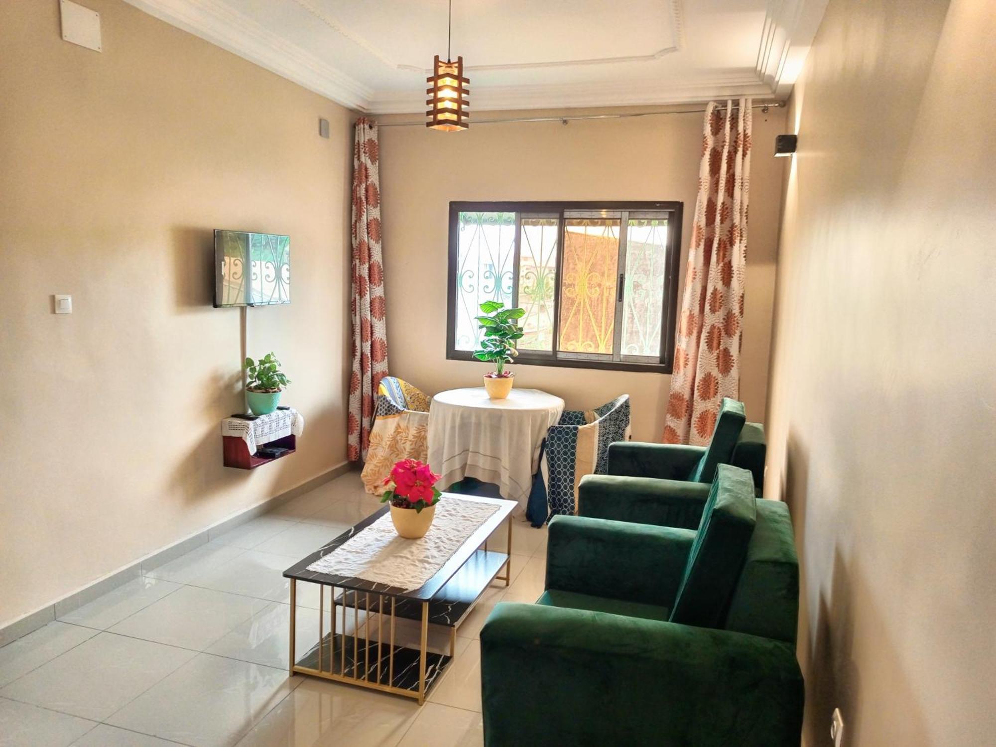 Residence Des 7 Collines Yaoundé Εξωτερικό φωτογραφία