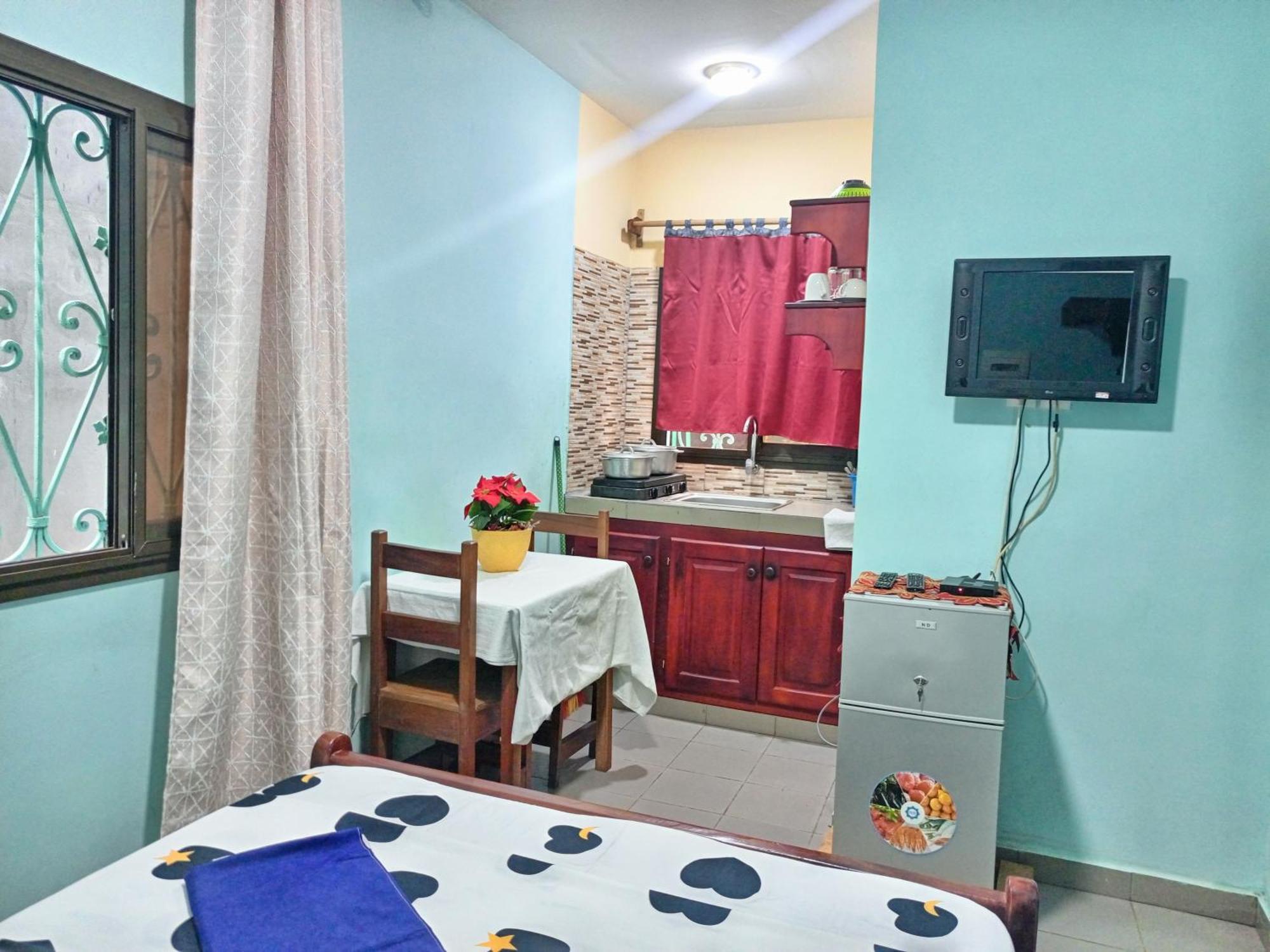 Residence Des 7 Collines Yaoundé Εξωτερικό φωτογραφία
